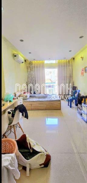 Mặt tiền đường số sát chợ Phạm Thế Hiển Q.8 - 66 m 2 - 6 tầng - 8.8 Tỷ
