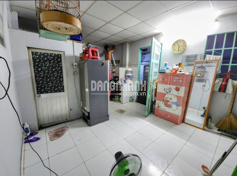 Bán nhà mặt tiền Dương Bá Trạc P.1 Q.8 - 60 m2 - 2 tầng - Giá 6.5 Tỷ