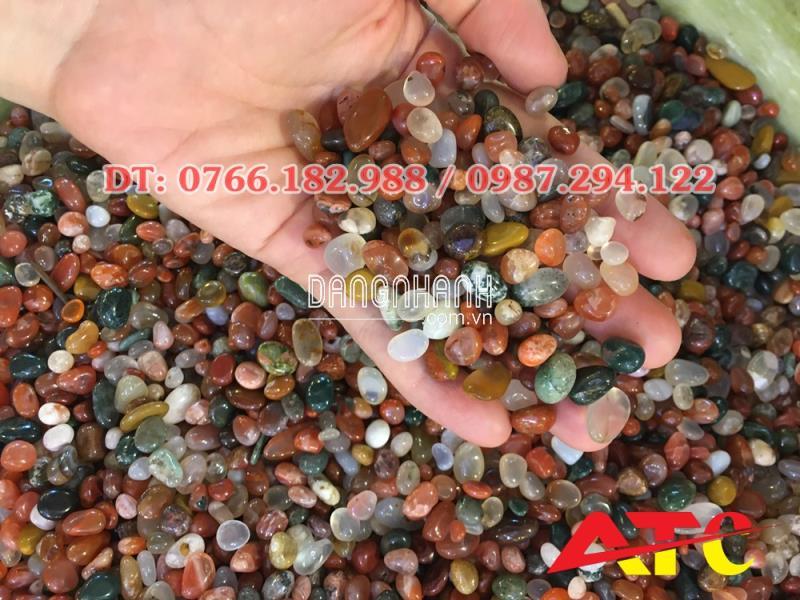 Đá mã não ngũ sắc vụn bóng