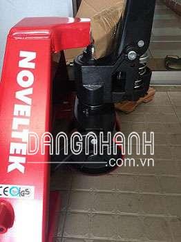Xe nâng tay Noveltek công nghệ Đức siêu bền
