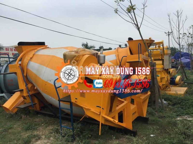 Bồn trộn bê tông HYG3 chạy đầu nổ diezel 3 khối (3m3)