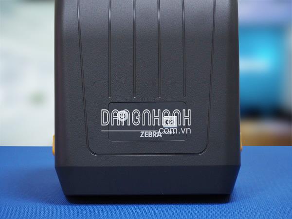 Máy in mã vạch Zebra ZD220 - 203DPI