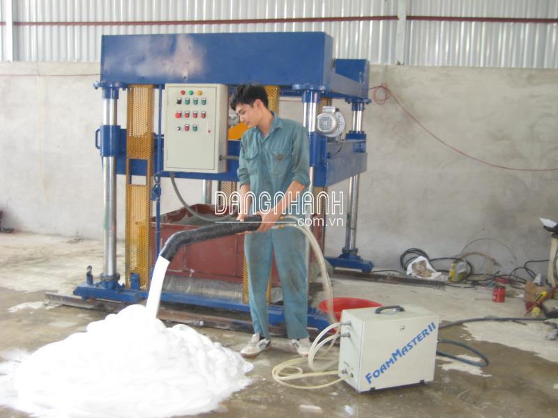 Máy tạo bọt để sản xuất bê tông nhẹ FoamMaster
