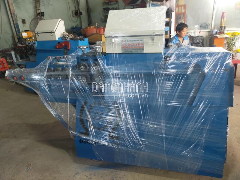 Máy bẻ tai dê ( máy bẻ đai xây dựng ) là gì ?