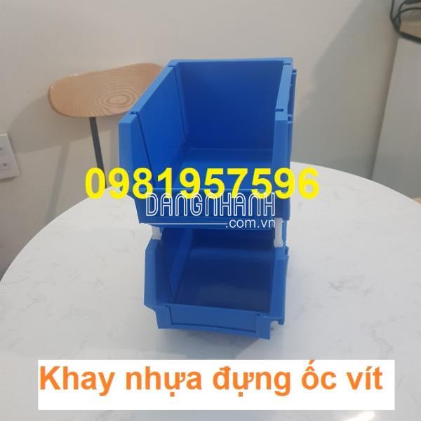 Khay nhựa đựng ốc vít là dòng khay nhựa đựng linh kiện, vát một đầu, có tắc kê chồng tầng