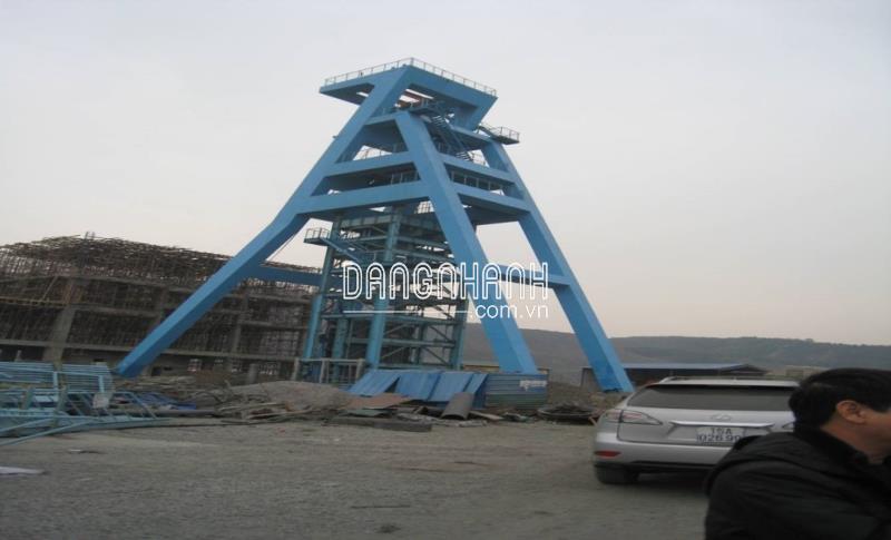 Lắp đặt máy móc và thiết bị công nghiệp
