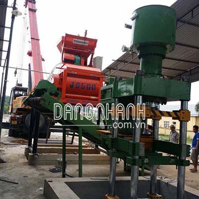 MÁY TRỘN BÊ TÔNG JS500