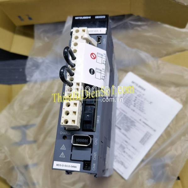 Servo driver Mitsubishi MDS-D-SVJ3-04NA -Cty Thiết Bị Điện Số 1