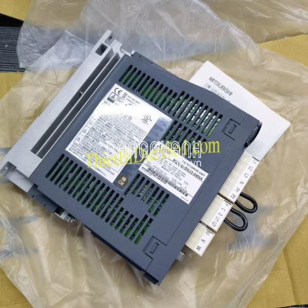 Servo driver Mitsubishi MDS-D-SVJ3-04NA -Cty Thiết Bị Điện Số 1