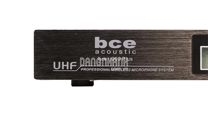 Micro không dây BCE U900 Plus (Version 2 - 2021)