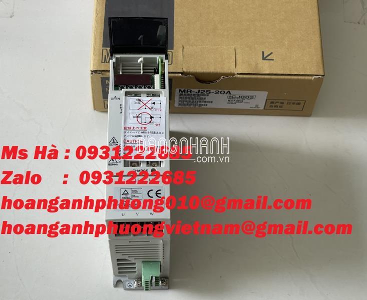 Nhập chính hãng mitsubishi MR-J2S-20A bộ điều khiển động cơ 