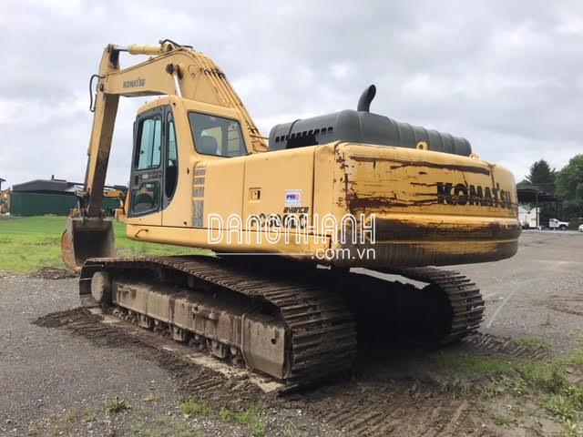 Máy xúc đào bánh xích Komatsu PC300-6