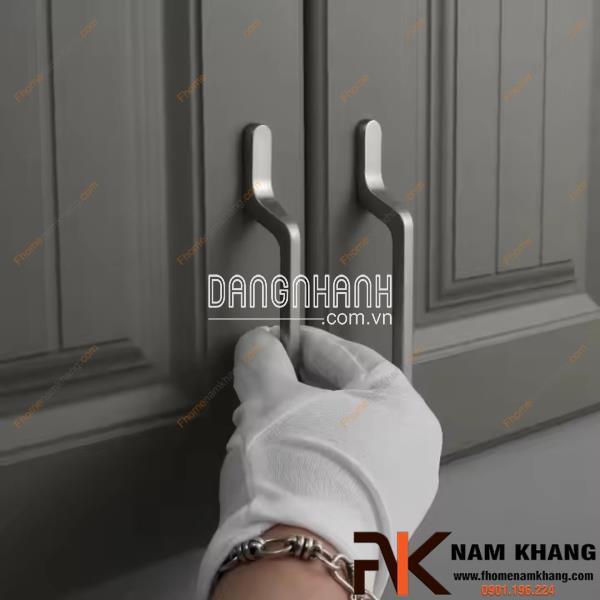 Tay nắm tủ cao cấp NK202 | Zalo 0901 196 224