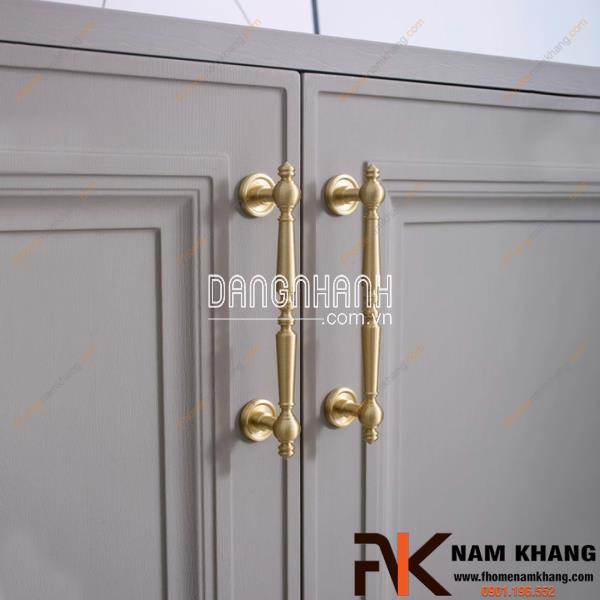 Tay nắm tủ đồng kiểu đốt tròn cổ điển NK414D | Zalo 0901 196 552
