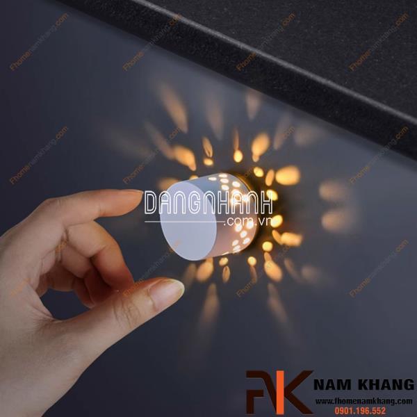 Tay nắm tủ tích hợp đèn LED cao cấp NK494 | Zalo 0901 196 552