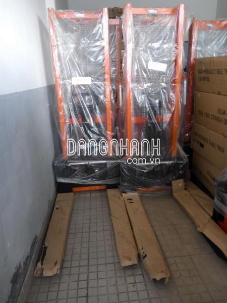 Xe Nâng Tay Cao 1~2 Tấn Cao 1,6~2 Mét Giá Rẻ