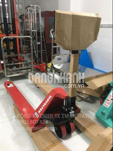 Xe nâng tay Noveltek công nghệ Đức siêu bền