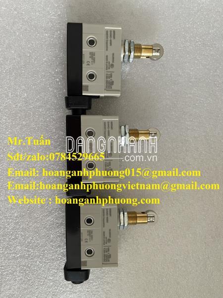 Công tắc hành trình Omron D4MC-5020 (chính hãng) 