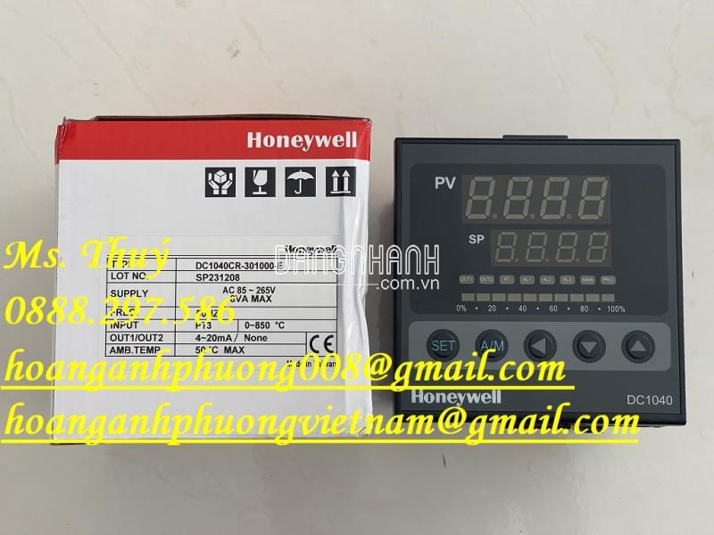 DC1040CR-301000-E - Temperature Controller - Honeywell 