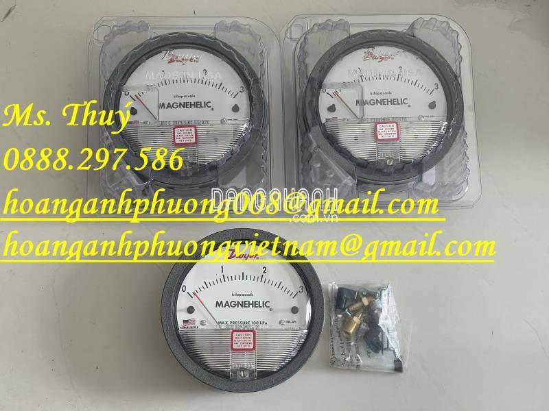 Đồng hồ đo chênh áp Dwyer 2000-3KPA  - Hàng mới 100%