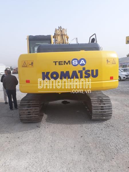 Máy xúc đào bánh lốp Komatsu PW75