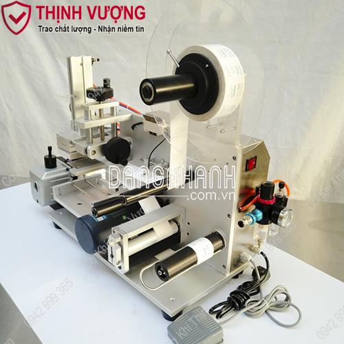 MÁY DÁN NHÃN TRÊN BỀ MẶT PHẲNG BÁN TỰ ĐỘNG LT-60