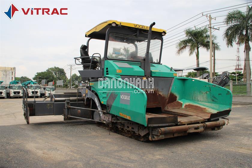 MÁY TRẢI NHỰA VOEGELE S1800-2  Mã SP: TB00145