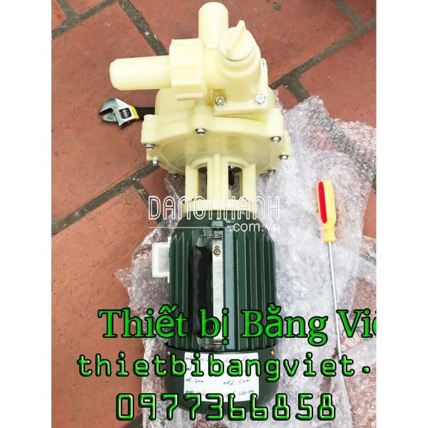 Bơm axit sulfuric H2SO4 đậm đặc chạy điện 220V