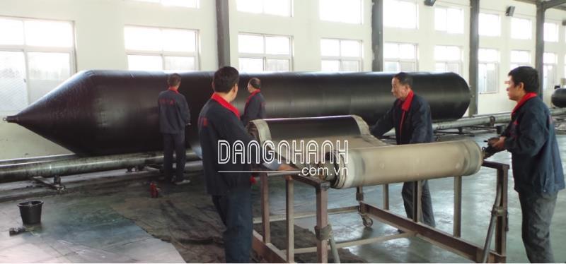 PHAO TÚI KHÍ NÂNG HẠ TÀU THỦY DIA 1MX8M 7 LỚP BỐ