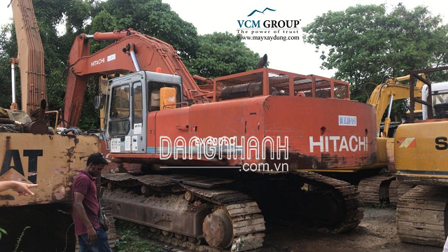 Máy xúc đào bánh xích HITACHI EX400-1