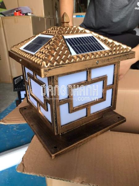 Đèn cổng năng lượng mặt trời giá rẻ