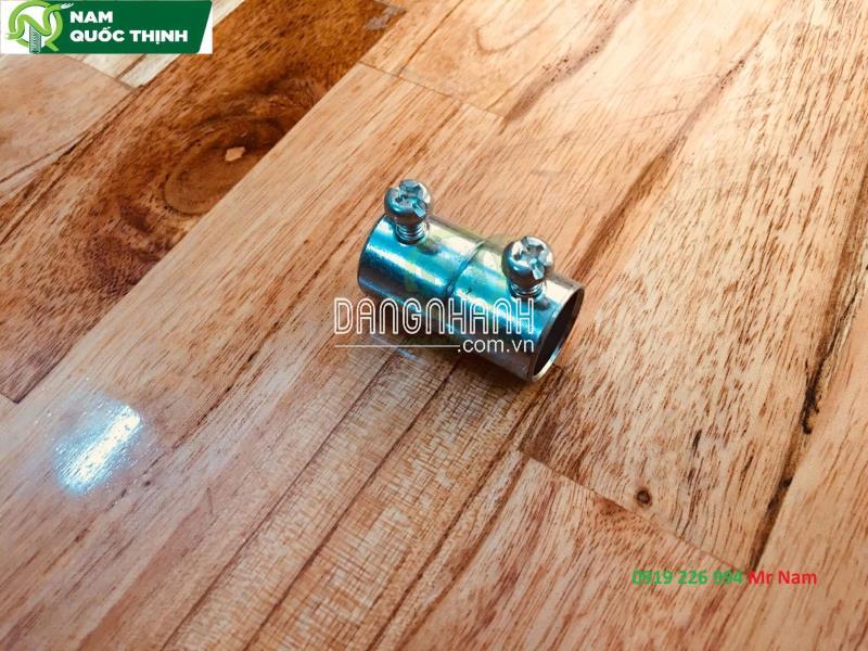 Khớp nối ống thép trơn EMT 2