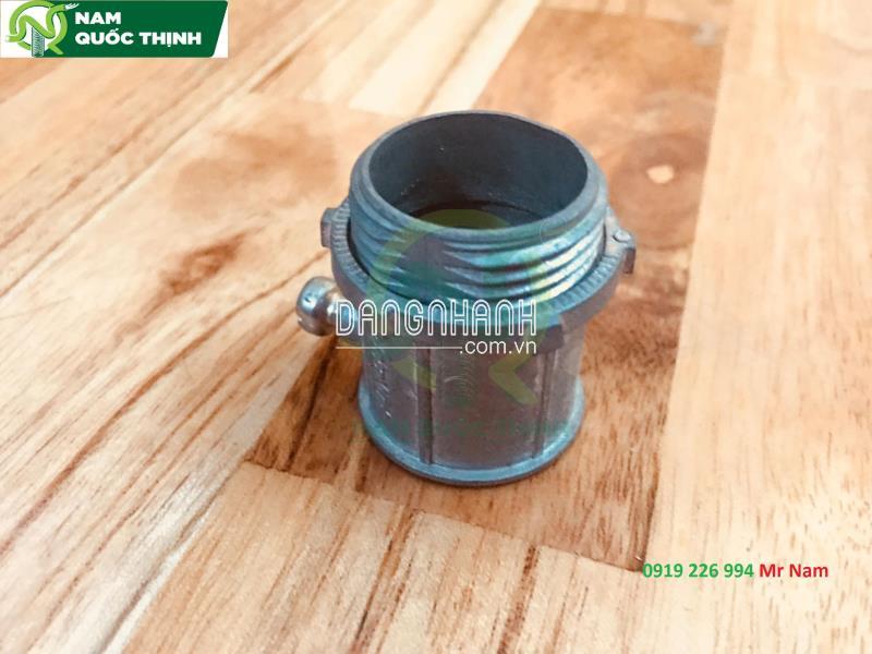 Đầu Nối Ống Thép Trơn EMT 1-1/2