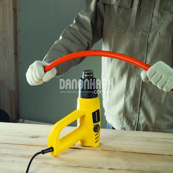 Máy khò nhiệt thổi hơi nóng Stanley STEL670
