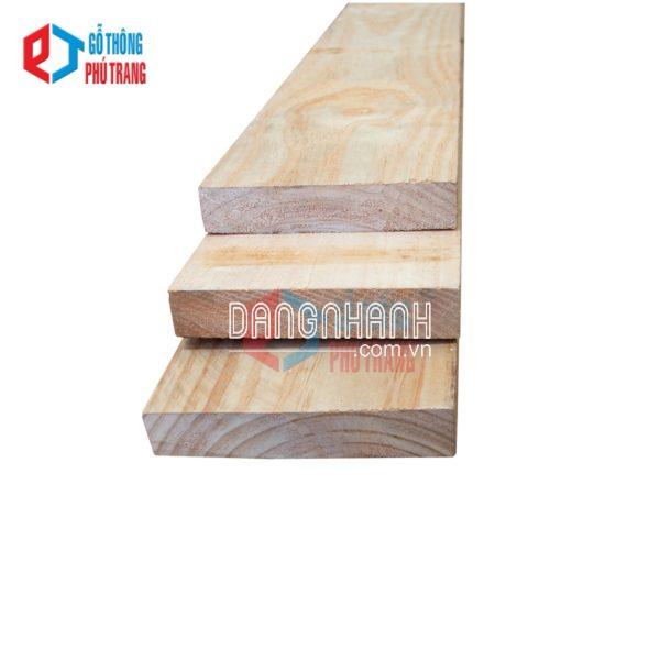 Gỗ thông nhập khẩu 40mm x 200mm