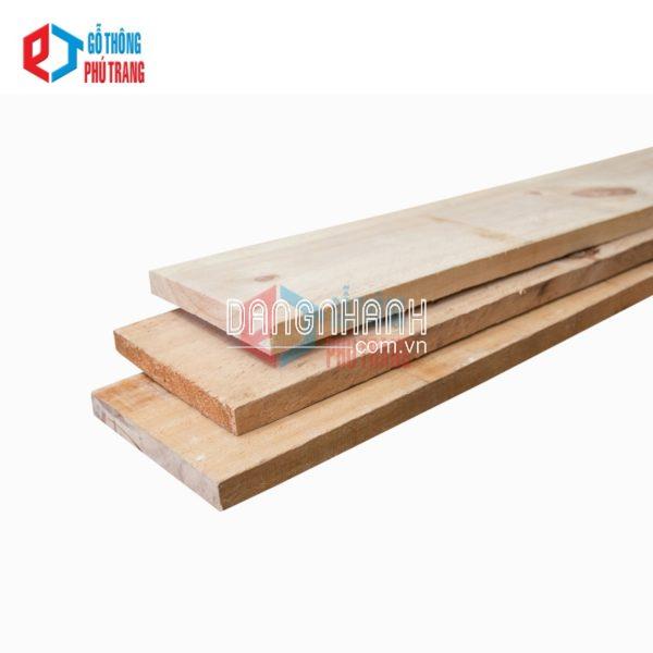 Gỗ thông nhập khẩu 25mm x 200mm