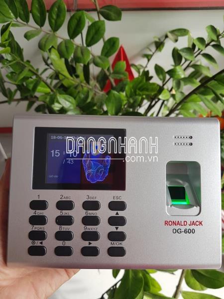 MÁY CHẤM CÔNG RONALD JACK DG600