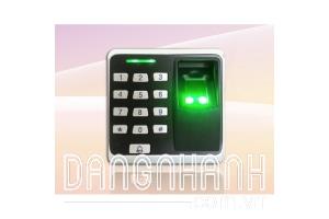 Kiểm soát cửa độc lập bằng vân tay & thẻ MITA F01
