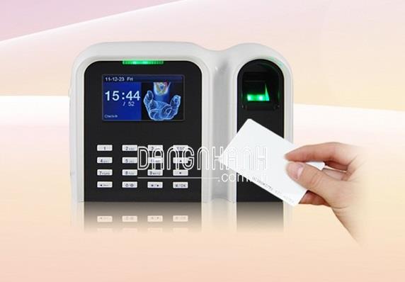 Máy Chấm Công Vân Tay Và Thẻ GIGATA T9
