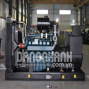 Tổ máy phát điện DOOSAN