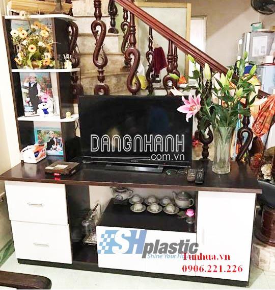 KỆ TIVI NHỰA GẦM CẦU THANG SHPLASTIC KTV12