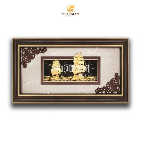 Tranh đôi thuyền thuận buồm xuôi gió dát vàng (42x108cm)