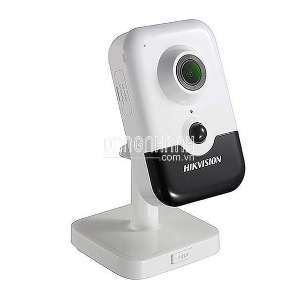 DS-2CD2421G0-IW. Camera WIFI, 2MPx, báo động PIR, Audio 2 chiều, H265+