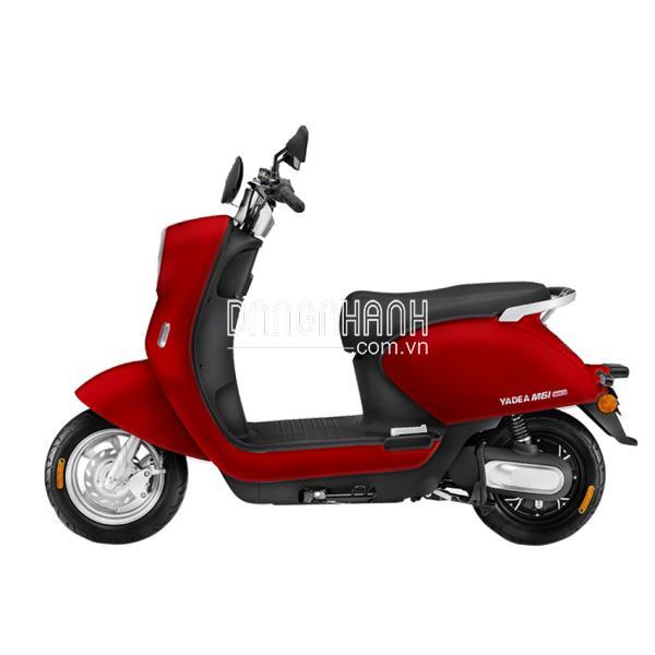 Xe máy điện YADEA M6i