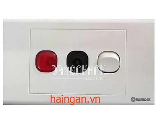 CAMERA HDCVI NGỤY TRANG CÔNG TẮC 1.0MP