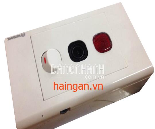 CAMERA IP WIFI NGỤY TRANG Ổ ĐIỆN 1.3MP