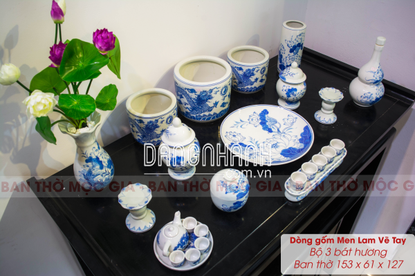Bộ gốm Men Lam Vẽ Tay cho Ban Thờ 153cm