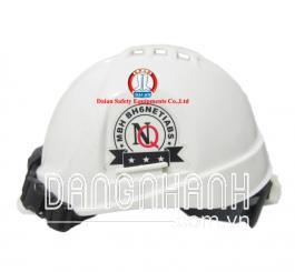 Mũ nhựa NQ - VN có lỗ thoáng khí