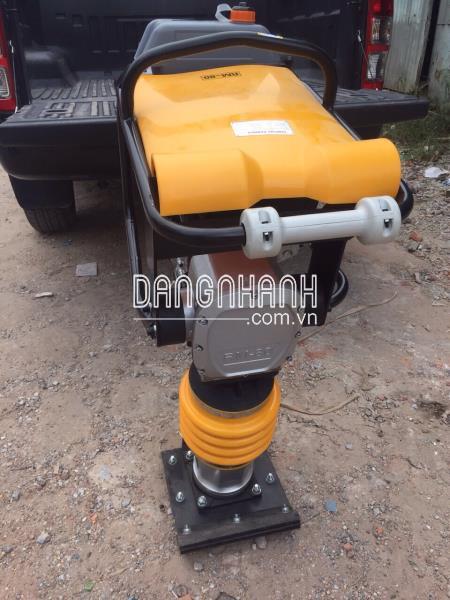 Máy đầm cóc Honda RM80