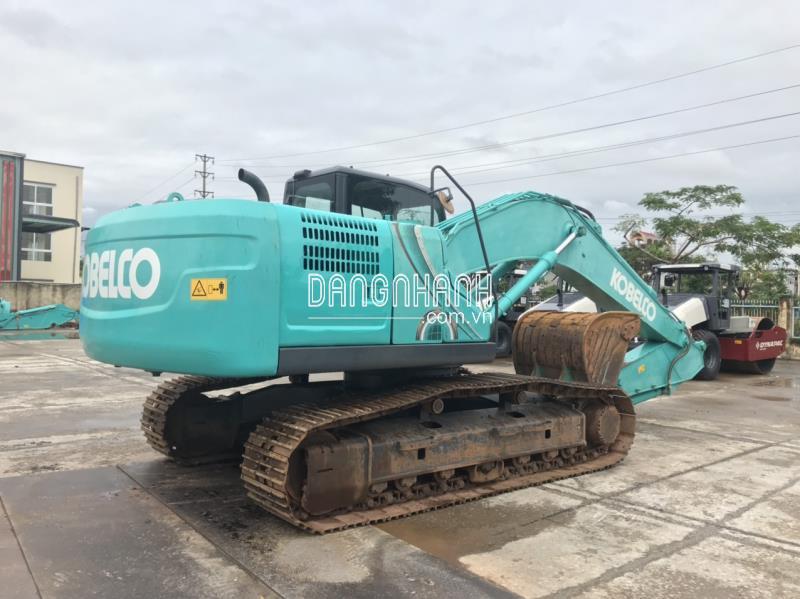 MÁY XÚC ĐÀO CŨ KOBELCO SK200-10